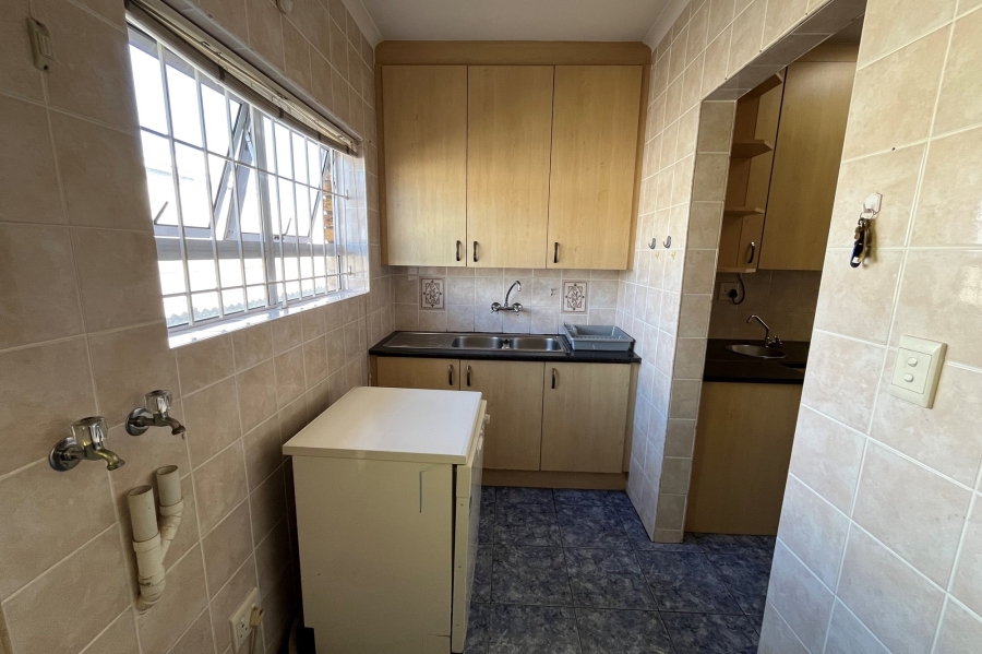 To Let 3 Bedroom Property for Rent in Soneike Western Cape